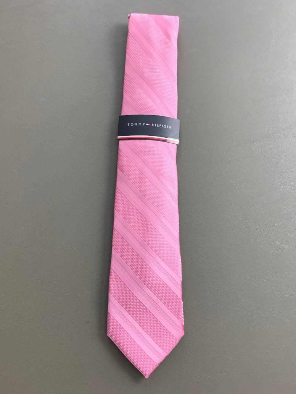 Tommy Hilfiger Men's 3'' Silk Blend Neck Tie, Pink Jace Stripe, One Size